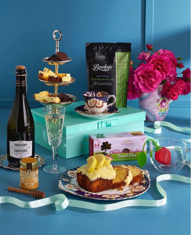 Sparkling Afternoon Tea Gift Basket Sparkling Afternoon Tea Gift Basket